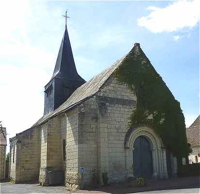 Faade de l'glise d'Antran