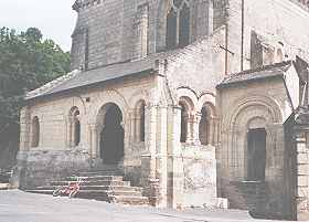 Eglise d'Avon les Roches