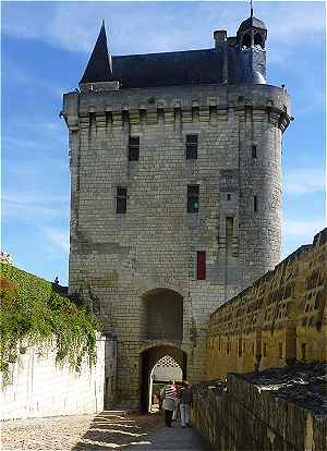 La Tour de l'Horloge vue coté Ouest