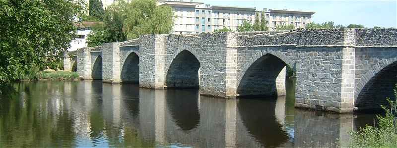 Pont Saint Etienne sur la Vienne