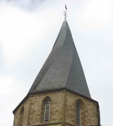 Clocher Tors de l'église Saint Sauveur