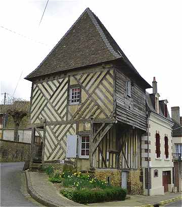 Maison  pans de bois  Mondoubleau