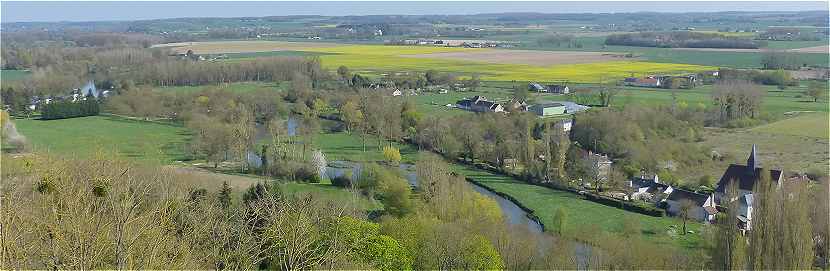 Valle du Loir vue de Tro