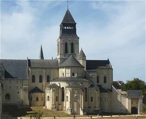 Chevet de l'église abbatiale de Fontevraud