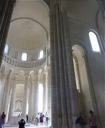 Choeur de l'église abbatiale de Fontevraud