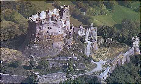 Ruines du château-fort de Murol