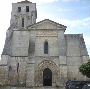 Eglise Saint Mathias de Barbezieux