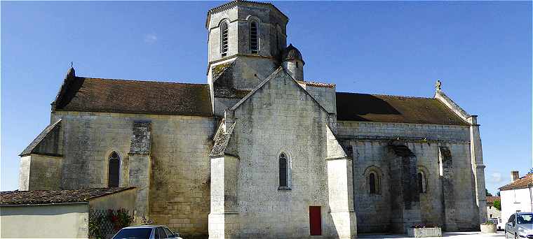 Eglise Saint Pierre de Bois