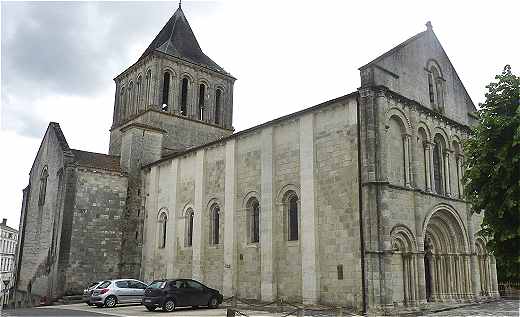 Eglise Saint Denis de Montmoreau-Saint Cybard
