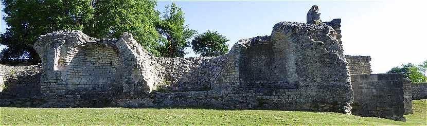 Restes des Thermes de Saint Saloine à Mediolanum (Saintes)