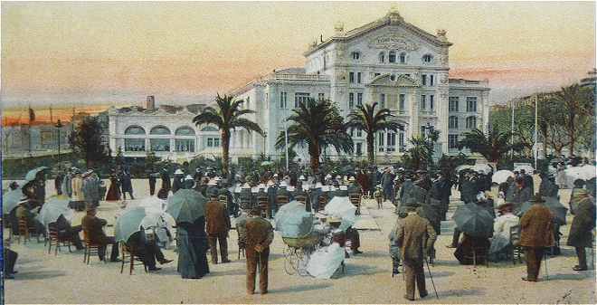 Concert devant le Casino vers 1900