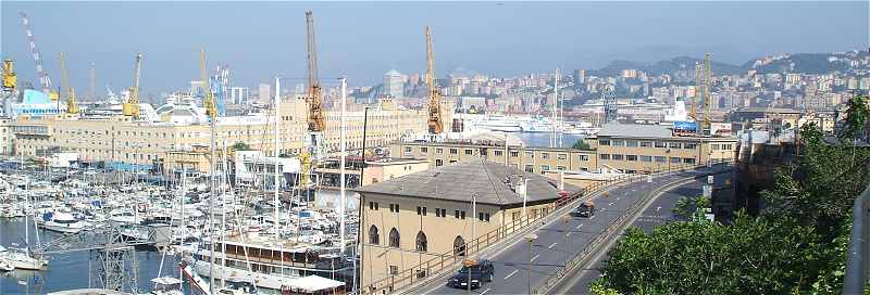 Gênes: le port moderne