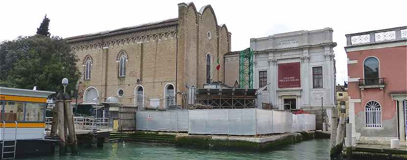 Venise, Grand Canal: l'Accademia