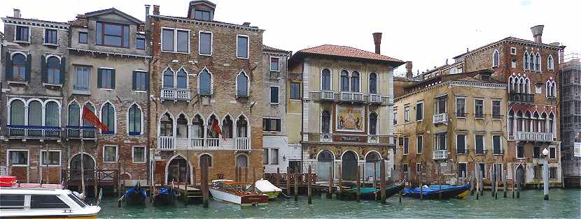 Venise, Grand Canal: Casa in Calle del Traghetto, Casa San Tomaso, Palazzo Orio Semitecolo Benzon, 
Casa Salviati, Casa su Rio della Fornace, Palazzo Barbaro