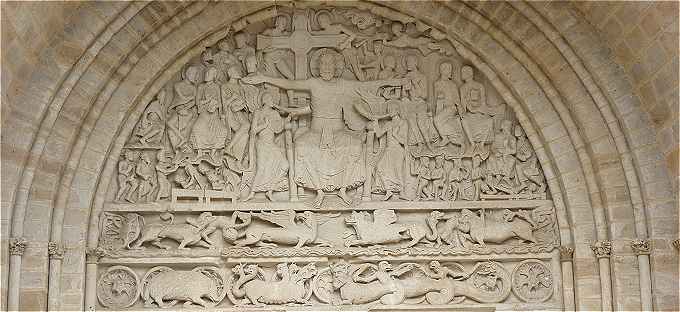 Sculptures du tympan de l'église abbatiale de Beaulieu sur Dordogne