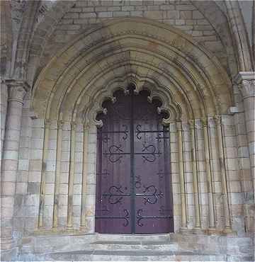 Portail de la cathédrale de Tulle