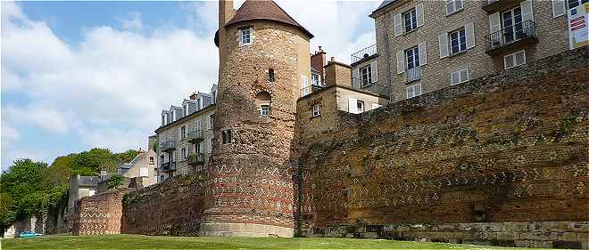 Remparts de l'Empire Tardif  Vindunum (Le Mans)