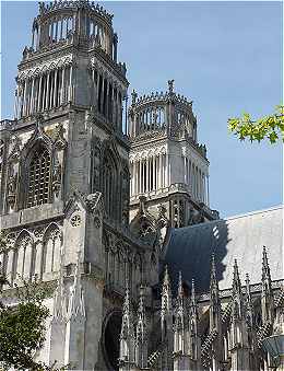 Tours de la Cathédrale d'Orléans