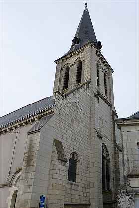 Eglise Saint Pierre de Rivarennes